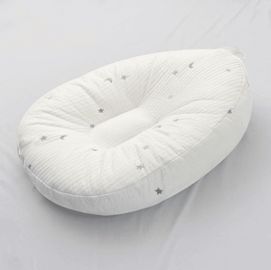 Infant Inclined Wedge Pillow For Lying Down.