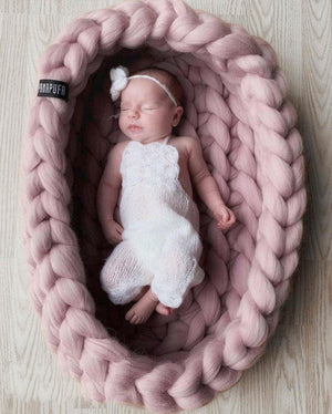 Newborn Baby Knitted Basket Nest.