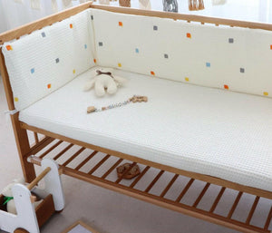 Soft baby Crib Bumper.