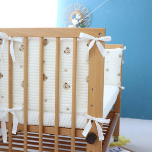 Soft baby Crib Bumper.