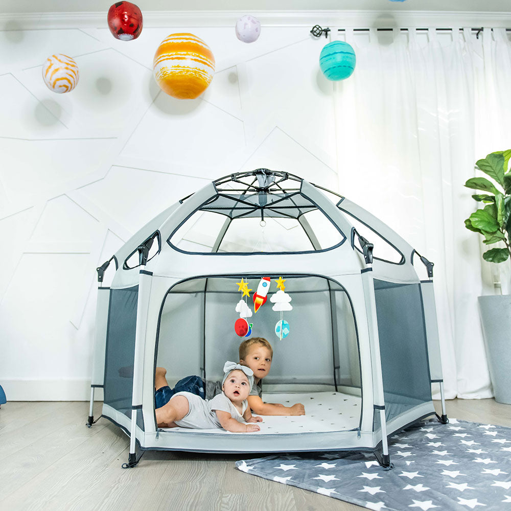 Pop 'N Go® Playpen.