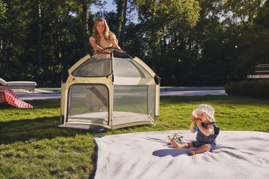 Pop 'N Go® Playpen.
