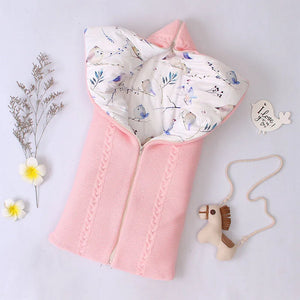 Stay cozy with our multifunctional baby sleeping bag, perfect for sweet dreams.