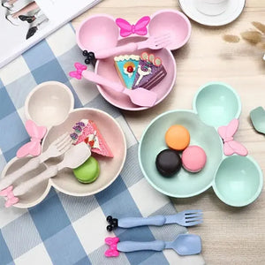 Minnie Mouse 3-Piece Baby Tableware Set: Wheat Straw Bowl, Plate, and Utensils.