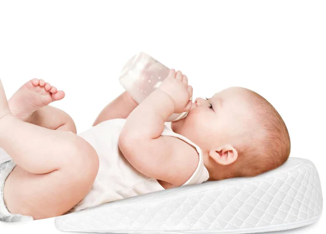 DreamLift™ Anti-Reflux Infant Wedge Pillow