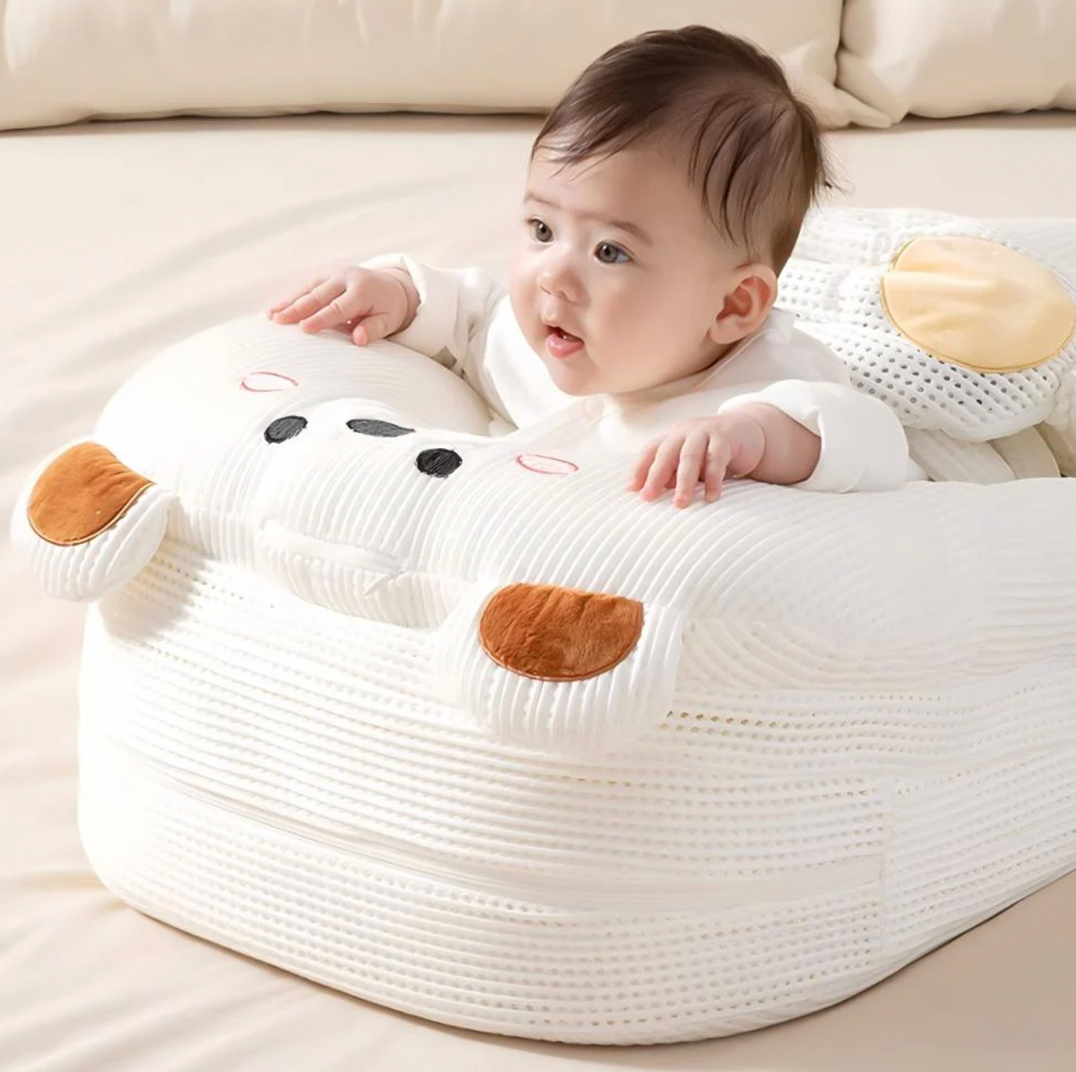 LionNest™ Cozy Baby Support Nest.