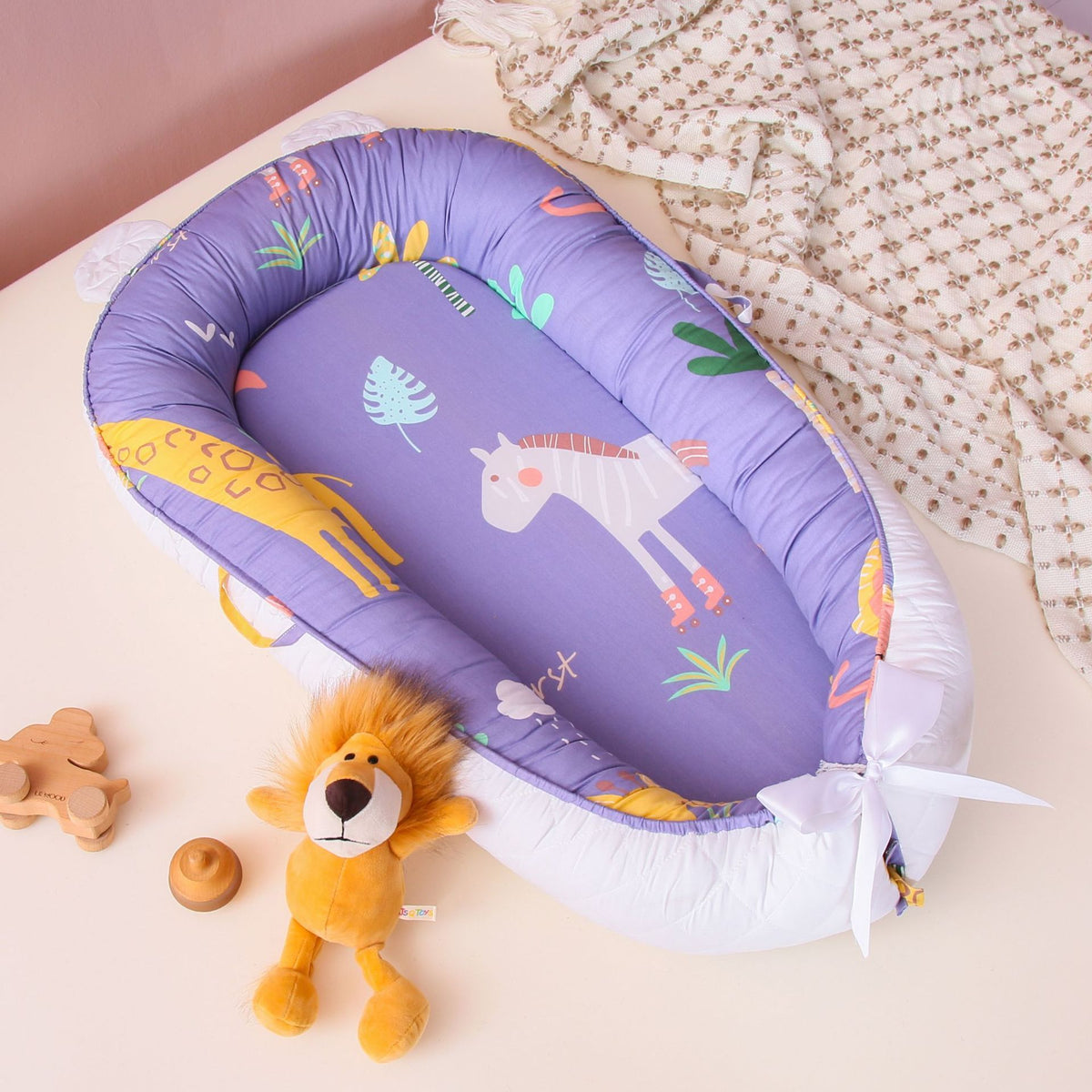 DreamCub™ Newborn Baby Lounger