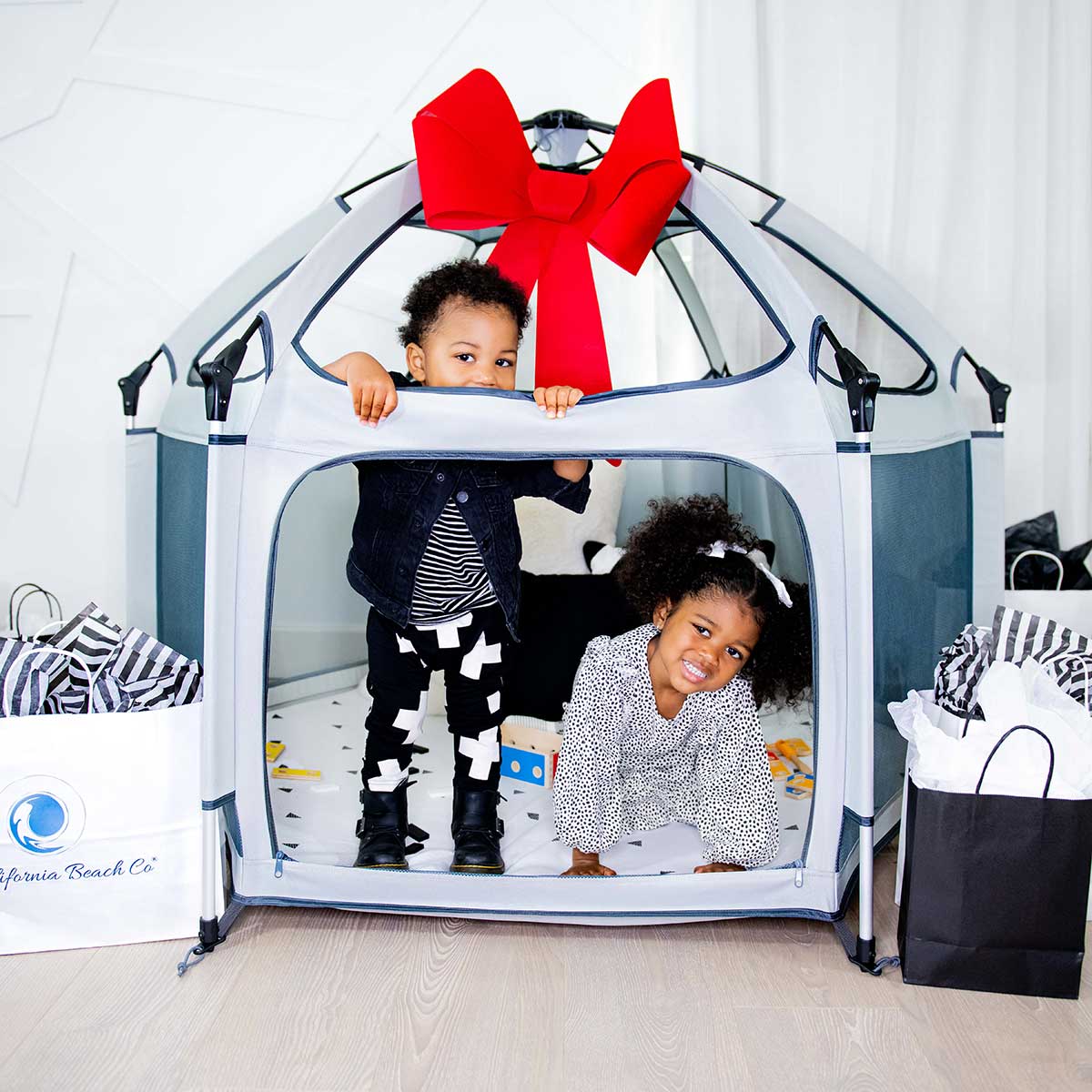 Pop 'N Go® Playpen.
